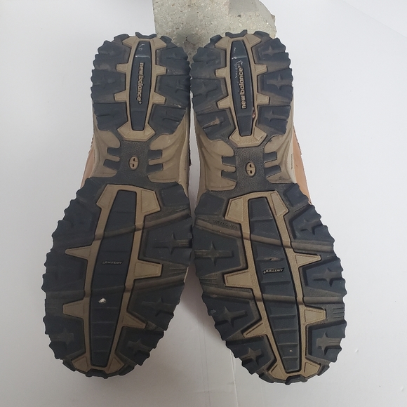 New Balance 748 Country Walking Shoe Women's size 12 - Picture 9 of 11